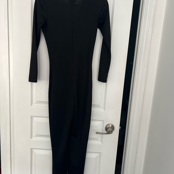 Fashion nova - black jumpsuit - v neck, lace up detail - Picture 2 of 2